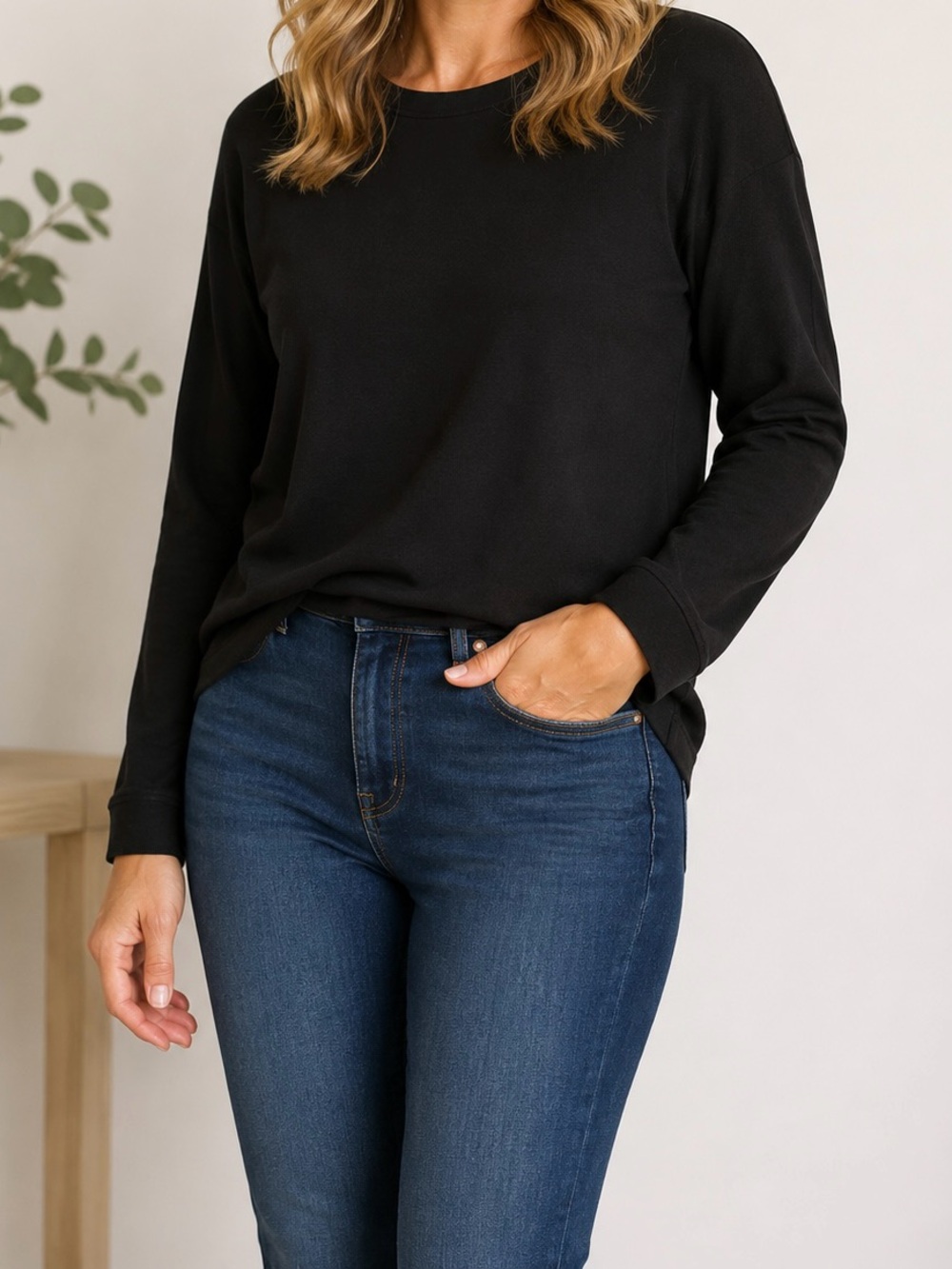 Everyday Black Long-Sleeve Crewneck Top
